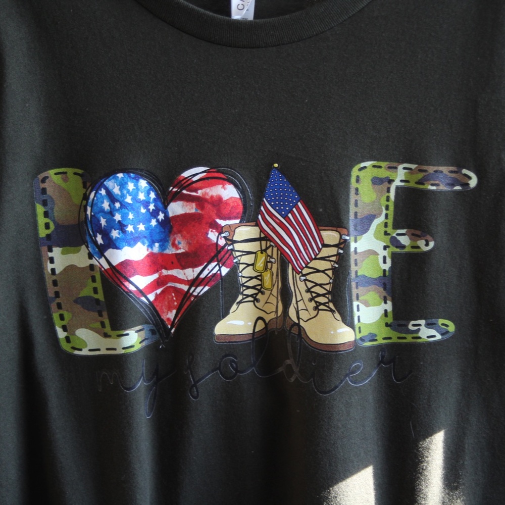 Women's Short Sleeve T-shirt